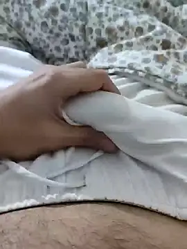 Snapshot of berkkderlerr chatting on 11-17-25, 03:51 berkkderlerr online show from 11-17-25, 03:51