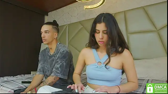 Snapshot of Be_curious chatting on 03-10-26, 11:48 Be curious online show from 03-10-26, 11:48