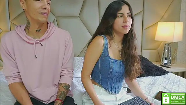 Snapshot of Be_curious chatting on 04-05-26, 03:31 Be curious online show from 04-05-26, 03:31