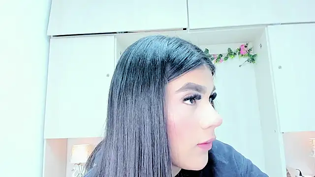 ShirleyJones  online show from 02-06-26, 08:12