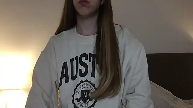 Martimartinaxx online show from 03-30-26, 08:54