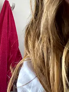 Snapshot of GeorginaBlack chatting on 12-05-25, 04:36 GeorginaBlack online show from 12-05-25, 04:36