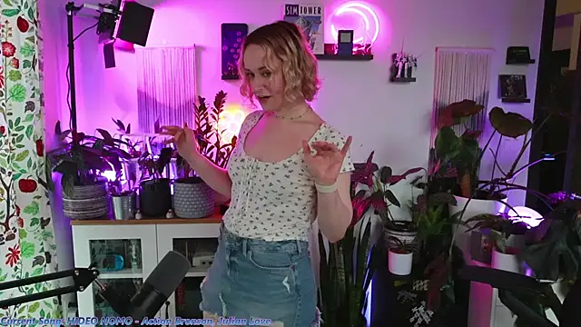 xzoeyryanx online show from 01-09-26, 06:21