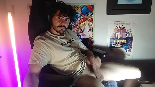 Snapshot of LuciferSantoryu chatting on 02-20-26, 03:58 LuciferSantoryu online show from 02-20-26, 03:58