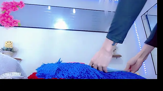 Snapshot of Karla_hot777 chatting on 03-11-26, 02:12 Karla hot777 online show from 03-11-26, 02:12