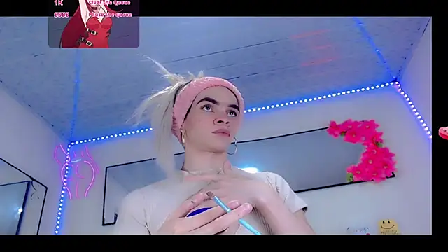 Snapshot of Karla_hot777 chatting on 03-12-26, 01:28 Karla hot777 online show from 03-12-26, 01:28