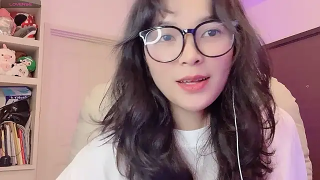 Snapshot of Achix58 chatting on 06-25-26, 02:32 Achix58 online show from 06-25-26, 02:32