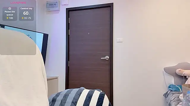 Snapshot of Achix58 chatting on 07-16-26, 04:24 Achix58 online show from 07-16-26, 04:24
