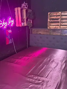 Shy-Ivy online show from 01-07-26, 10:56