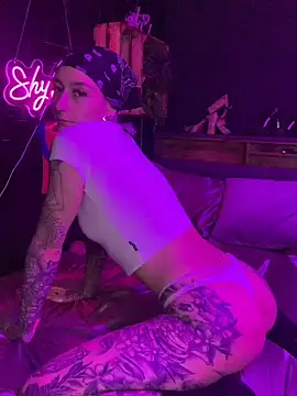 Shy-Ivy online show from 05-20-26, 10:16