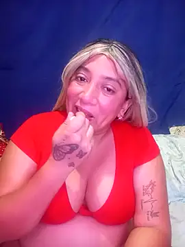 Snapshot of Fat_Dirty_Nasty chatting on 04-15-26, 11:49 Fat Dirty Nasty online show from 04-15-26, 11:49