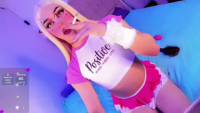 Snapshot of Shiaki_04 chatting on 02-12-26, 10:49 Shiaki 04 online show from 02-12-26, 10:49