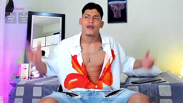 Snapshot of blorelopez chatting on 04-29-26, 07:31 blorelopez online show from 04-29-26, 07:31