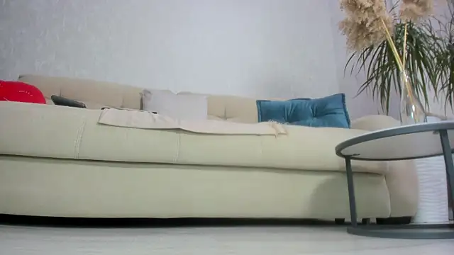 Snapshot of __Fox__ chatting on 12-18-24, 03:22 Fox online show from 12-18-24, 03:22