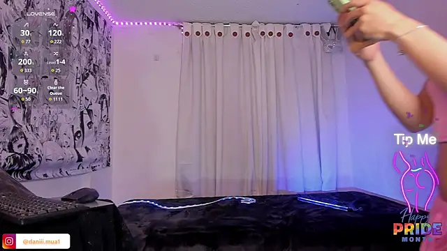 daniii mua online show from 06-11-26, 02:53