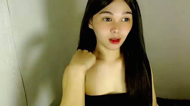 sluttyLeila online show from 12-19-25, 11:45