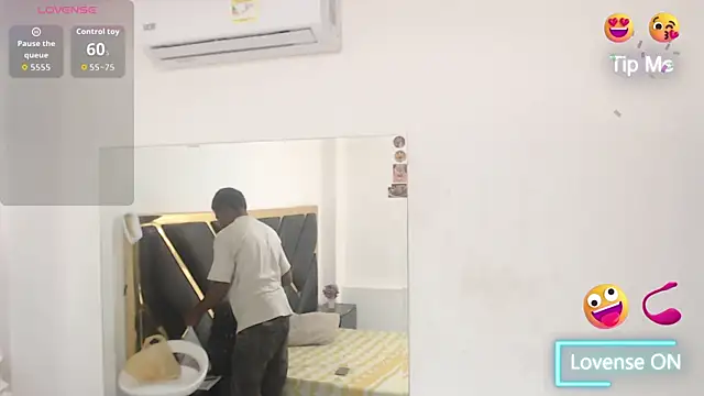 Snapshot of NoahJhonson69 chatting on 02-11-26, 11:59 NoahJhonson69 online show from 02-11-26, 11:59