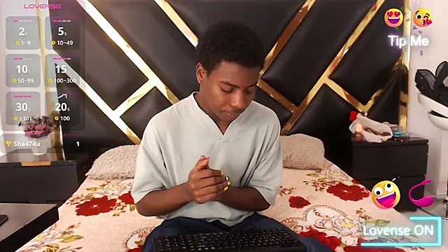 Snapshot of NoahJhonson69 chatting on 02-13-26, 12:01 NoahJhonson69 online show from 02-13-26, 12:01