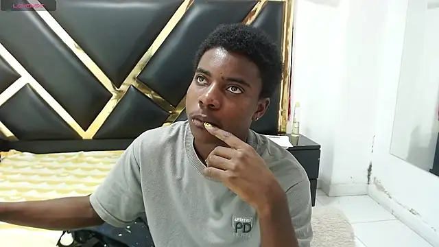 Snapshot of NoahJhonson69 chatting on 03-04-26, 11:38 NoahJhonson69 online show from 03-04-26, 11:38