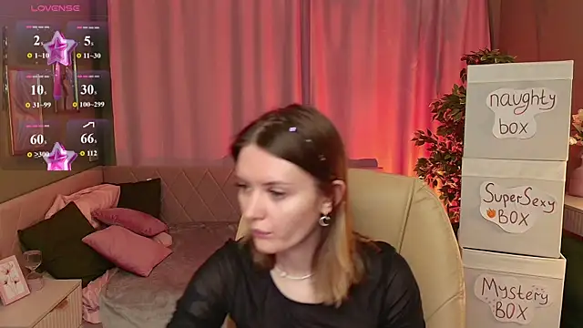 Ursula Andres online show from 06-10-26, 01:06