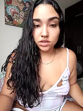 Tinablakee  online show from 11-28-25, 03:04