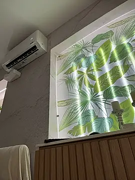 Snapshot of IsabelaStefano chatting on 02-20-26, 06:26 IsabelaStefano online show from 02-20-26, 06:26