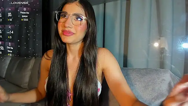 Snapshot of IsabelaStefano chatting on 02-28-26, 03:29 IsabelaStefano online show from 02-28-26, 03:29