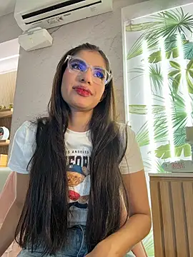 Snapshot of IsabelaStefano chatting on 03-06-26, 03:14 IsabelaStefano online show from 03-06-26, 03:14