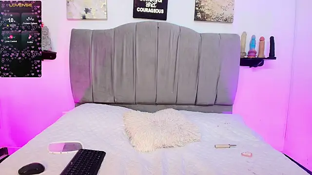 Maddy  Jones online show from 02-09-26, 07:07