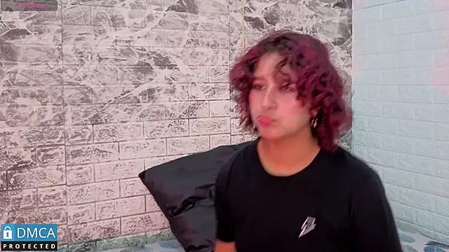 ahsly Zam online show from 11-28-25, 03:09