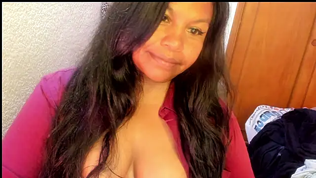 ebonycamelia online show from 04-13-26, 05:40