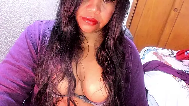 ebonycamelia online show from 05-03-26, 08:31