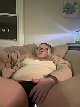 Kennaknox online show from 02-08-26, 02:37