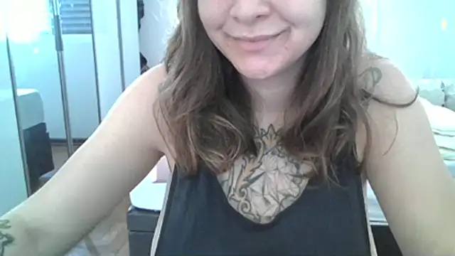 Snapshot of xxxluana chatting on 04-02-26, 02:04 xxxluana online show from 04-02-26, 02:04