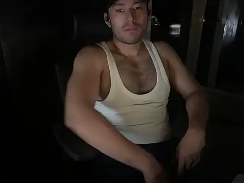 LatinGeek online show from 11-19-25, 06:41