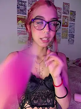 Snapshot of Valen-Foxx1 chatting on 03-07-26, 06:21 Valen-Foxx1 online show from 03-07-26, 06:21