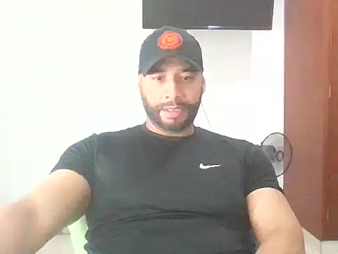 musclehetero online show from 12-17-25, 11:55