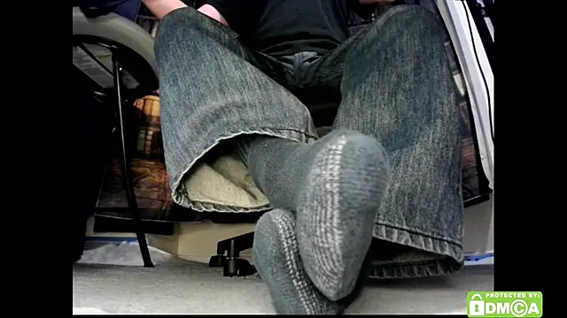 Snapshot of justshutupandwatch chatting on 02-09-26, 06:56 justshutupandwatch online show from 02-09-26, 06:56