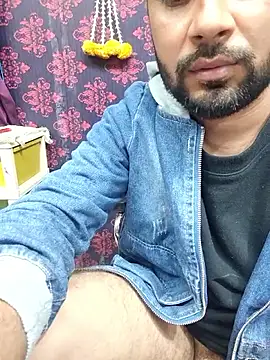 Cute Lucky online show from 11-30-25, 08:02