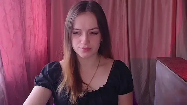 Illa May online show from 03-26-26, 07:58