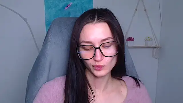 Stella XO online show from 02-05-26, 06:40