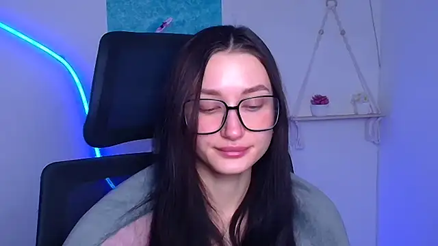 Stella XO online show from 02-10-26, 06:39