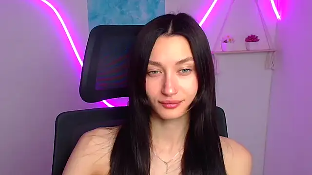 Stella XO online show from 05-04-26, 05:36