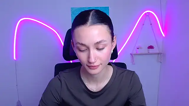 Stella XO online show from 05-14-26, 05:47