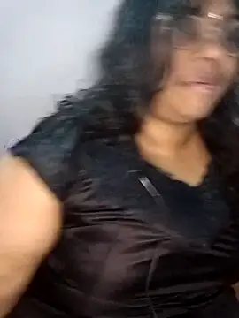 Riya-mallus online show from 12-02-25, 04:02