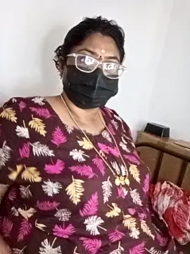 Riya-mallus online show from 12-23-25, 08:23