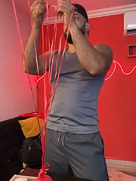 Snapshot of Mike_savage3 chatting on 02-14-26, 12:13 Mike savage3 online show from 02-14-26, 12:13