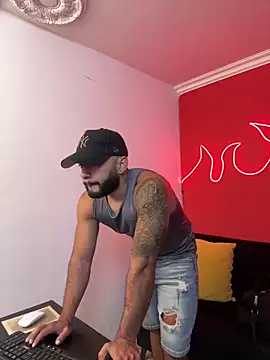 Snapshot of Mike_savage3 chatting on 03-03-26, 12:22 Mike savage3 online show from 03-03-26, 12:22