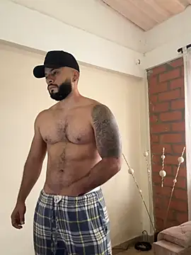 Snapshot of Mike_savage3 chatting on 03-05-26, 12:01 Mike savage3 online show from 03-05-26, 12:01