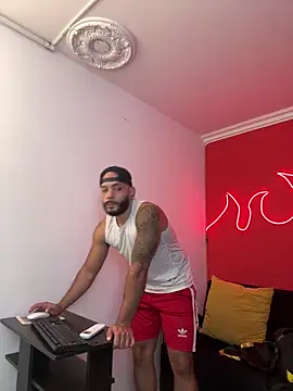 Snapshot of Mike_savage3 chatting on 03-17-26, 12:08 Mike savage3 online show from 03-17-26, 12:08